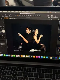 8 Potret Junior Roberts dan Sandrinna Michelle yang Sudah 3 Tahun Pacaran, Akui Ada Suka Duka