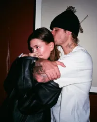Potret Justin Bieber dan Hailey yang Ramai Dikecam Usai Sebut Puasa Tak Masuk Akal