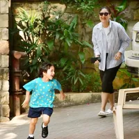Potret Kareena Kapoor Kejar-kejaran dengan Taimur Ali Khan, Penuh Tawa Bahagia