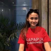 Potret Karen Hertatum Istri Dede Sunandar yang Cantik dan Sederhana, Jarang Tersorot Publik