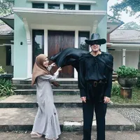 Potret Kebersamaan Mischa Chandrawinata dan Cut Syifa, Main Air - Jadi Zoro
