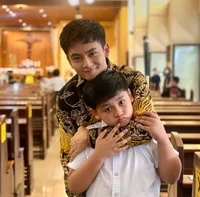Potret Kebersamaan Randy Martin Bersama Sang Adik, Cliff Reagan - Kece Banget Seperti Kokonya!