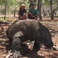 Potret Kedekatan Alexandra Asmasoebrata - Subhan Aksa, Romantis!