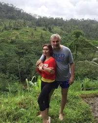 Potret Kedekatan Baby Margaretha dan Keluarga Pacar Bulenya