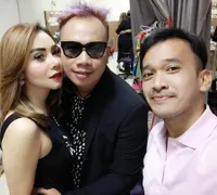 Potret Kedekatan Femmy Permatasari dan Vicky Prasetyo, Pacaran?