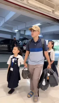 Potret Kegiatan Ruben Onsu di Hari Senin, Antar Thalia dan Thania ke Sekolah