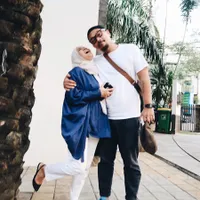 Potret Keharmonisan Enno Lerian & Suami 7 Tahun Menikah, Hangat! 