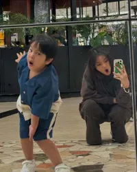 Potret Kekompakan Fuji dan Gala Sky Yang Makin Dewasa, Kebersamaan yang Bikin Gemas