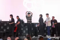 Potret Keseruan Day6 Saat Fansign Bareng Mecimapro, Belum Bisa Move On dari Wonpil ITB