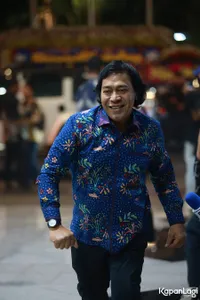 Potret Komeng di Ngunduh Mantu Al Ghazali dan Alyssa Daguise, Doakan Sakinah Mawaddah Warahmah Sarinah Thamrin