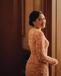 Potret Lamaran Putri Tanjung dan Guinandra yang Mewah Abis, Rumah Megah Bak Istana Jadi Sorotan