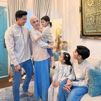 Potret Lebaran Fairuz A Rafiq, Fokus Ingin Kumpul Keluarga Demi Temani Ibu yang Alami Alzheimer