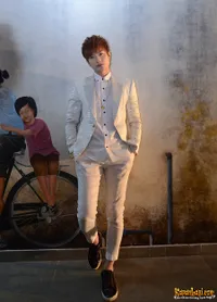 Potret Lee Jeong Hoon, Cowok Korea Yang Jadi Model Video Dangdut