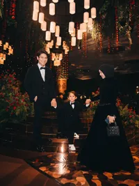 Potret Lesti Kejora di Resepsi El Rumi & Syifa Hadju, Abang L Happy Dicium Mempelai