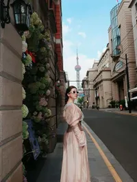Potret Liburan Felicya Angelista di Shanghai, Tampil Menawan Bareng Anak-Anak