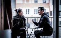 Potret Liburan Keluarga Donna Agnesia - Darius Sinathrya, Nikmati Salju di Swiss - Repot Tanpa Tripod
