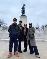 Potret Liburan Salmafina Sunan di Amerika Serikat Bareng Keluarga, Saling Memfotokan dengan Ayah