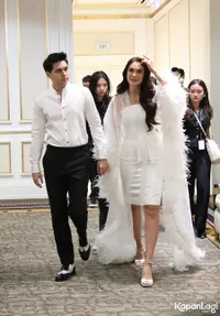 Potret Luna Maya dan Maxime Bouttier di Acara Resepsi Pernikahan, Tampil Elegan dan Glamor