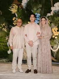 Potret Maia Estianty di Pengajian dan Siraman  El Rumi, Pakai Cincin Rp3 Miliar