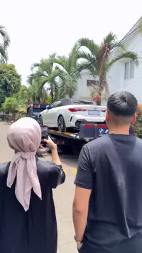 7 Potret Melody Prima Jajal Mobil Baru, Diberi Nama "Caby" - Akhirnya Bucket List Checked