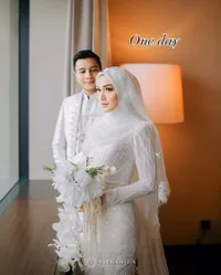 7 Potret Melody Prima Jajal Tren One Day - Day One yang Lagi Viral, Mengaku Sempat Malas Buka Hati