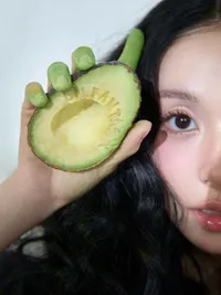 Potret Memukau Chaeyoung TWICE Siap Debut Solo, Gaet Band Asal Jepang Gliico