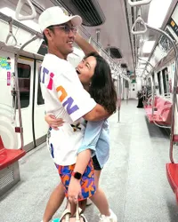 Potret Mesra Denny Sumargo dan Olivia Allan di Tengah Skandal Dengan DJ Verny Hasan - Semakin Pamer Kemesraan!