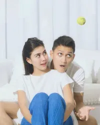 Potret Mesra Syahnaz Sadiqah-Juan, Pelukan Hingga Tiduran Bareng