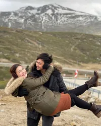 Potret Mesranya Honeymoon Caesar Hito - Felicya Angelista di Turki: Peluk Gendong - Cium Manis