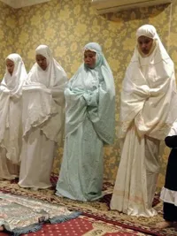 Potret Musala di Rumah 7 Selebritis, Dibuat Senyaman Mungkin Untuk Beribadah