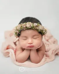 Potret Newborn Photoshoot Xandraya Anak Kedua Siti Badriah, Gemes Banget Foto Berdua dengan Xarena
