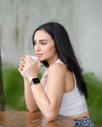 Potret Nora Alexandra yang Kini Sudah Unfollow Jerinx SID, Ramai Disorot Karena Diduga Minta Pisah