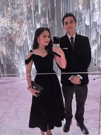 Potret Omara Esteghlal Setia Dampingi Prilly Latuconsina, Ikut Hadiri Resepsi Luna Maya dan Maxime Bouttier