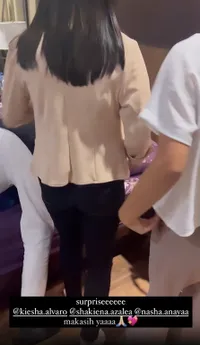 Potret Pasha Ungu Ultah Dapat Surprise dari Putra-Putrinya, Salah Fokus Anaknya Visual Semua