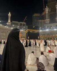 Potret Paula Verhoeven Pakai Cadar Saat Umrah, Berangkat Tanpa Izin Baim Wong