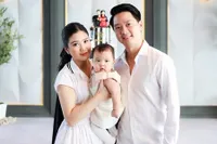 Potret Pembaptisan Baby Avery Anak Valencia Tanoe, Beri Surprise Ultah Untuk Kevin Sanjaya