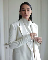 9 Potret Pemeran Series 'MENDUA' yang Diadaptasi dari Drama Korea Populer, Dibintangi Adinia Wirasti hingga Tatjana Saphira
