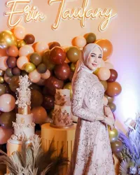 Potret Perayaan Ulang Tahun Erin Istri Andre Taulany, Tampil Menawan bak Princess di Usia 37 Tahun