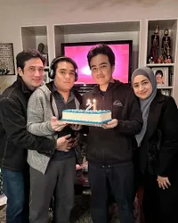 Potret Perayaan Ultah Anak Kembar Tengku Firmansyah dan Cindy Fatikasari di Kanada, Meriah Bersama Sahabat Indonesia
