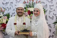 Potret Pernikahan Marsha Natika, Cantik Berhijab Nan Syahdu