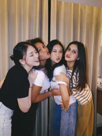 Potret Persahabatan Nayla Anak Eko Patrio, Ada putri Enda Ungu