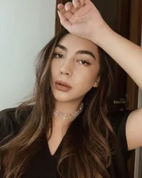 Potret Pesona Cantik Shania Salsabila, Putri Sulung Sarita yang Tak Diakui Anak Oleh Faisal Harris Ternyata Anak Bule Jerman