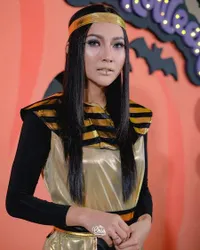Potret Pesta Haloween Keluarga Ruben Onsu, Sarwendah Dandan Ala Cleopatra Bikin Pangling 