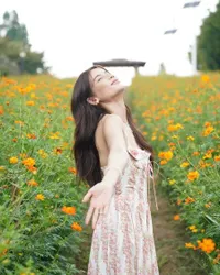 Potret Photoshoot Sabrina Chairunnisa di Korea Selatan, Pakai Dress Cantik - Mirip Gadis ABG