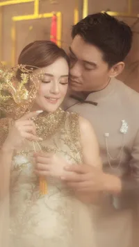 Potret Prewed Ifan Seventeen - Citra Monica, Mewah Bernuansa Tradisional China