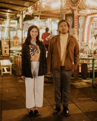 Potret Prewedding Joshua Suherman - Clairine Clay, Tawa Lepas Penuh Cinta - Romantisnya Natural