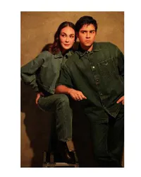 Potret Prewedding Luna Maya dan Maxime Bouttier dengan Gaya Kasual Denim on Denim
