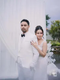 Potret Prewedding Rara LIDA dan Aladull Romantis, Serasi Serba Putih