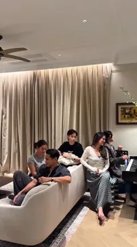 7 Potret Raisa, Afgan, Vidi Aldiano Nyanyikan Lagu Indonesia Jaya, Merinding
