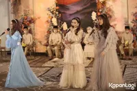 Pancarkan Kebahagiaan, Ini Potret Rara LIDA, Aulia DA, dan Waode POPA Nyanyi Bareng di Pengajian & Siraman Lesti Kejora